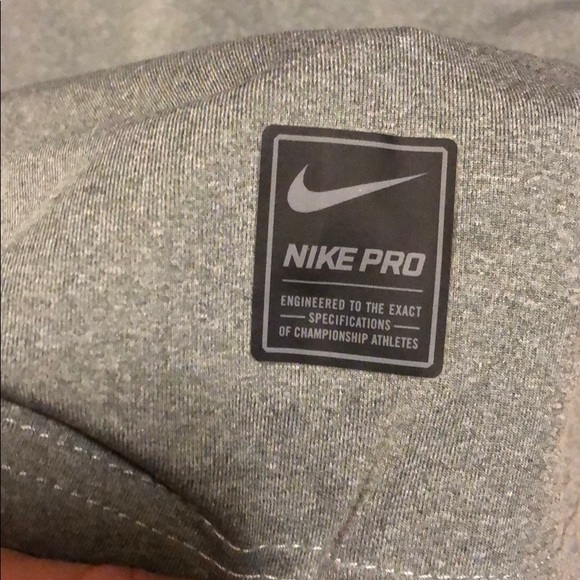 Nike Pro Dri-Fit - Picture 3 of 4